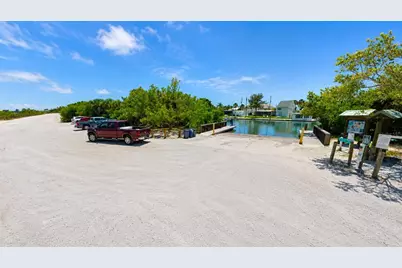 172 Shady Pine Lane, Nokomis, FL 34275 - Photo 35