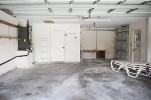 5726 Timberlake Dr, Sarasota, FL 34243 - Photo 23