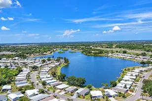 8534 Imperial Cir, Palmetto, FL 34221 - Photo 33