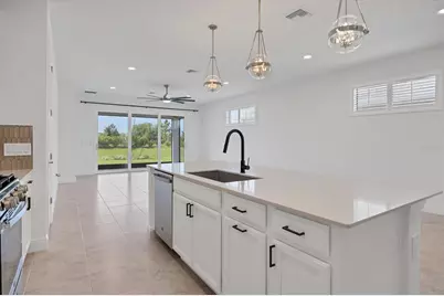 8177 Sternway Road, Sarasota, FL 34240 - Photo 13