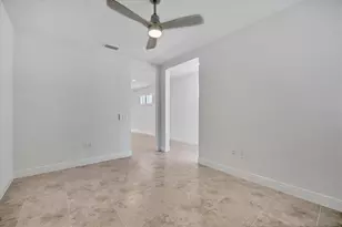 8177 Sternway Rd, Sarasota, FL 34240 - Photo 23