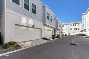 2313 Lindstrom St, Sarasota, FL 34237 - Photo 27