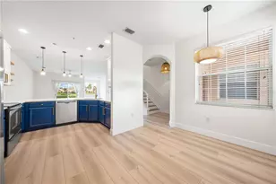 3768 Parkridge Cir, Sarasota, FL 34243 - Photo 19
