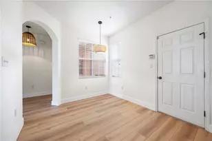 3768 Parkridge Cir, Sarasota, FL 34243 - Photo 17