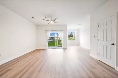 3768 Parkridge Circle #23-104, Sarasota, FL 34243 - Photo 9