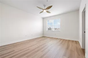 3768 Parkridge Cir, Sarasota, FL 34243 - Photo 25