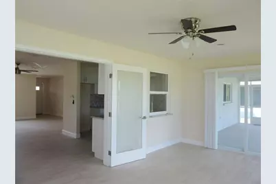 66 Oakland Hills Court, Rotonda West, FL 33947 - Photo 13