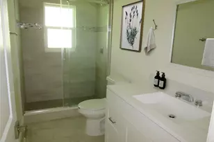 66 Oakland Hills Ct, Rotonda West, FL 33947 - Photo 21