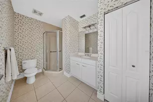 1233 N Gulfstream Ave, Sarasota, FL 34236 - Photo 25