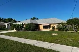 7506 Spinnaker Blvd, Englewood, FL 34224 - Photo 1