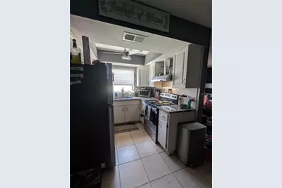 1854 Debbie Street, Sarasota, FL 34231 - Photo 3