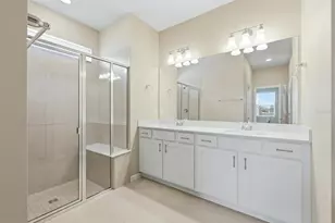 8610 Backshore Ln, Parrish, FL 34219 - Photo 19