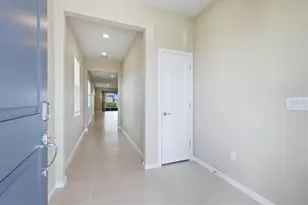 8610 Backshore Ln, Parrish, FL 34219 - Photo 3