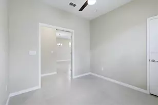 8610 Backshore Ln, Parrish, FL 34219 - Photo 21