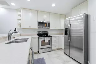 3803 54th Dr W, Bradenton, FL 34210 - Photo 15