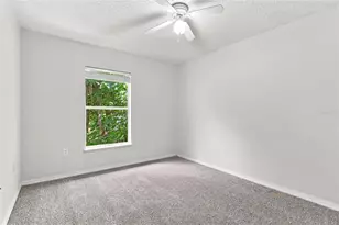 9912 Ashburn Lake Dr, Tampa, FL 33610 - Photo 13