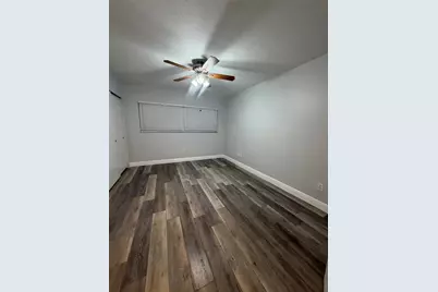 8350 Burgundy Drive N, Pinellas Park, FL 33781 - Photo 9