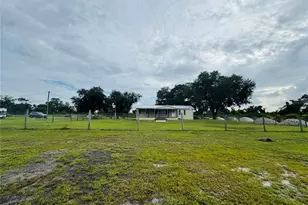 19910 E State Road 64, Bradenton, FL 34212 - Photo 21