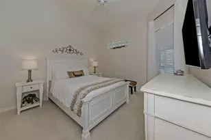 107 Woodbridge Dr, Venice, FL 34293 - Photo 17