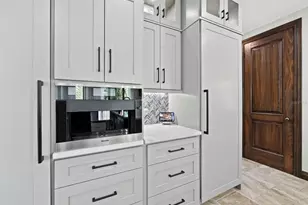 795 Marbury Ln, Longboat Key, FL 34228 - Photo 23