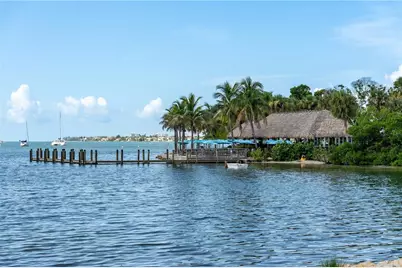 2060 6th Street, Sarasota, FL 34237 - Photo 49