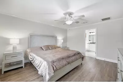 305 65th Avenue E, Bradenton, FL 34203 - Photo 19