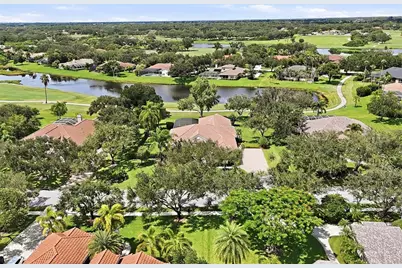 6847 Areca Boulevard, Sarasota, FL 34241 - Photo 3