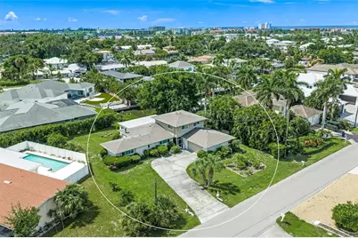 1820 Stanford Lane, Sarasota, FL 34231 - Photo 3