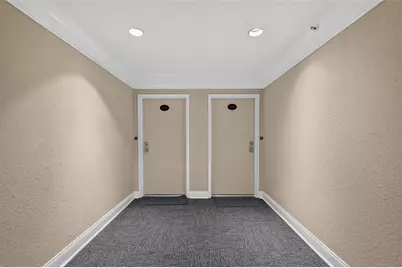 1200 E Peppertree Lane #505, Sarasota, FL 34242 - Photo 5