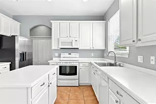 2386 Pecan Dr, North Port, FL 34289 - Photo 17