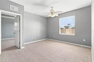 2386 Pecan Dr, North Port, FL 34289 - Photo 25