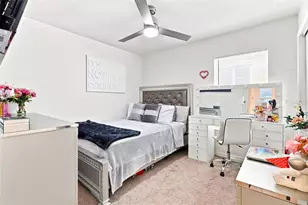 9540 Sandy Bluffs Circle, Parrish, FL 34219 - Photo 21