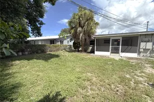 536 Briarwood Rd, Venice, FL 34293 - Photo 13