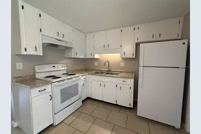 536 Briarwood Road, Venice, FL 34293 - Photo 5