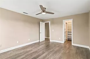 5544 Dinah Ln, Sarasota, FL 34231 - Photo 17