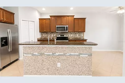 7915 Moonstone Drive #26-105, Sarasota, FL 34233 - Photo 7