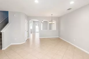 7915 Moonstone Dr, Sarasota, FL 34233 - Photo 3