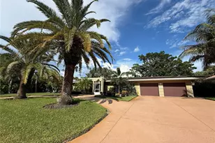 5541 Cape Aqua Dr, Sarasota, FL 34242 - Photo 1