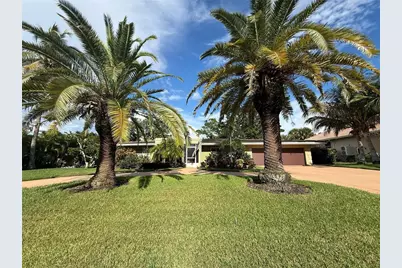 5541 Cape Aqua Drive, Sarasota, FL 34242 - Photo 7