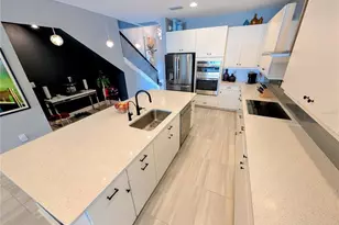 4844 Antrim Dr, Sarasota, FL 34240 - Photo 3