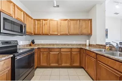 8325 38th Street Circle E #307, Sarasota, FL 34243 - Photo 15
