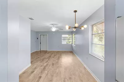 6050 21st Street N #20, Saint Petersburg, FL 33714 - Photo 5