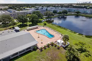 6050 21st St N, Saint Petersburg, FL 33714 - Photo 21
