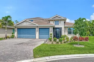 469 Baneberry Ct, Nokomis, FL 34275 - Photo 1