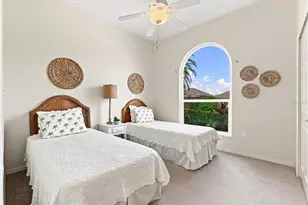 6983 Superior St Cir, Sarasota, FL 34243 - Photo 9