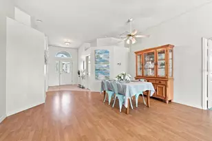 6983 Superior St Cir, Sarasota, FL 34243 - Photo 11