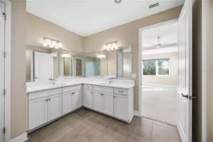 4745 Antrim Dr, Sarasota, FL 34240 - Photo 19