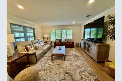 1833 Pandora Drive, Sarasota, FL 34231 - Photo 5