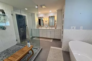 1833 Pandora Dr, Sarasota, FL 34231 - Photo 13