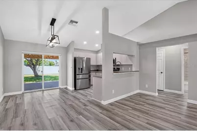 5815 33rd Drive E, Palmetto, FL 34221 - Photo 9